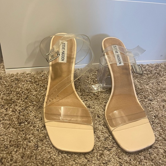 Steve Madden heels - Picture 1 of 1